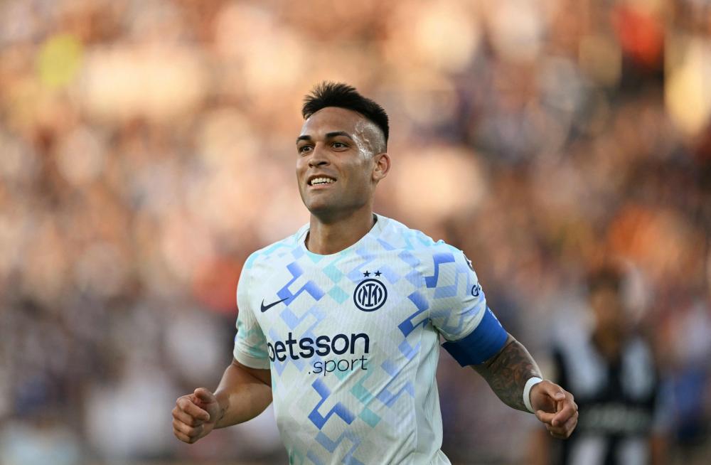 巴萨官方：欧冠对法鹰为高风险，将启动客队球迷安全管控预案